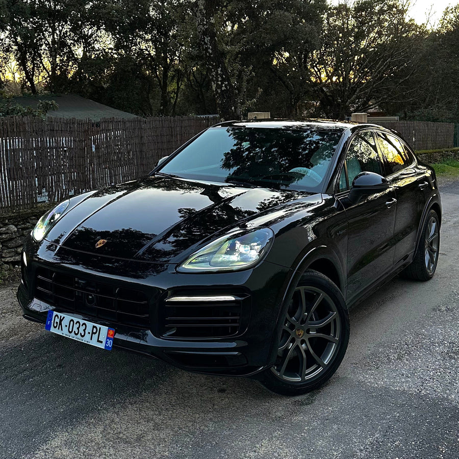 Polissage sur Porsche Cayenne à Genève