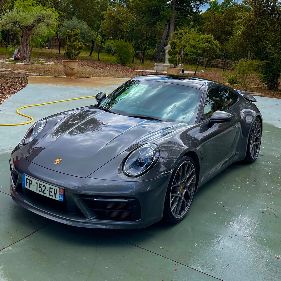 lavage intérieur Porsche 911 carrera 4s à Gex