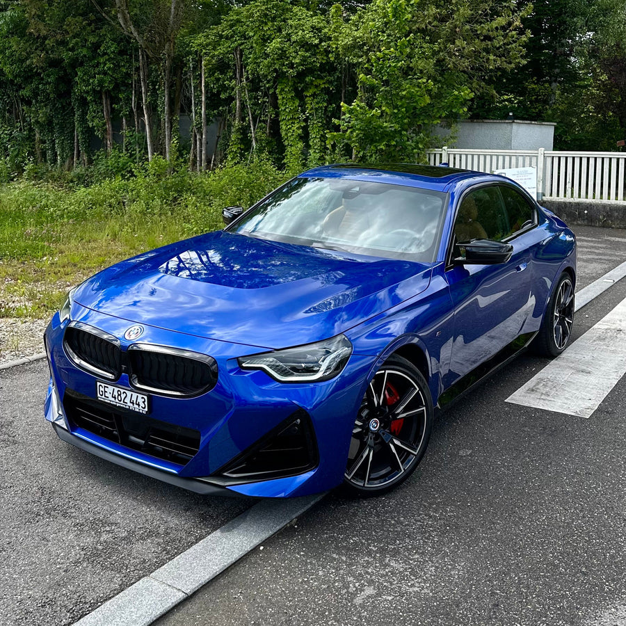 Lavage intérieur et extérieur BMW 240i à Genève